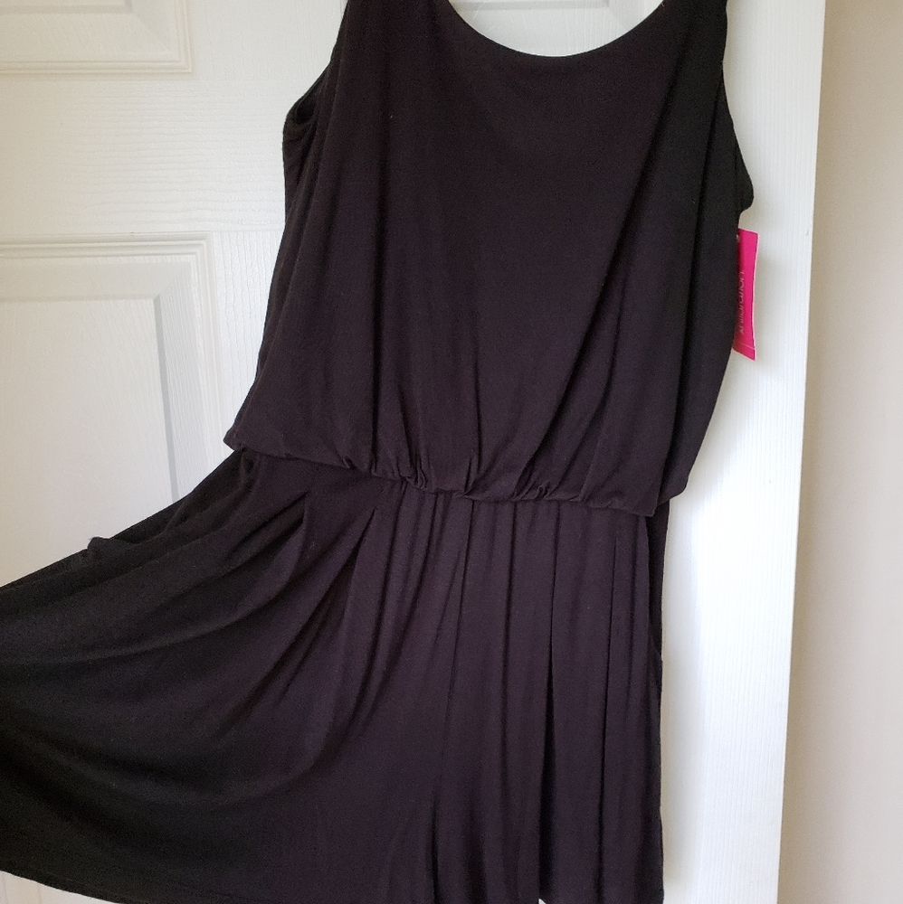 Romper - Picture 2 of 4